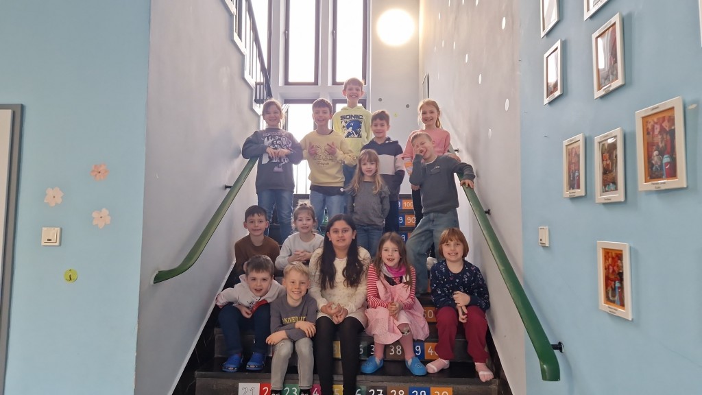 Foto von Kindern der Grundschule Wemmetsweiler