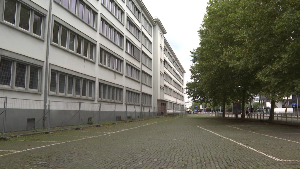 Gebäude des Finanzamtes in Saarbrücken