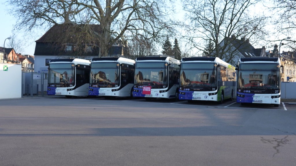 Foto: Streikende Busse