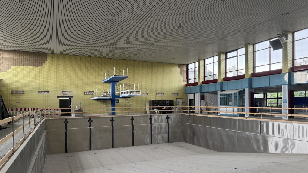 Marodes Hallenbad in Völklingen 