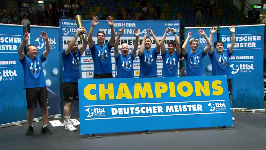Foto: Siegerehrung für den 1. FC Saarbrücken Tischtennis