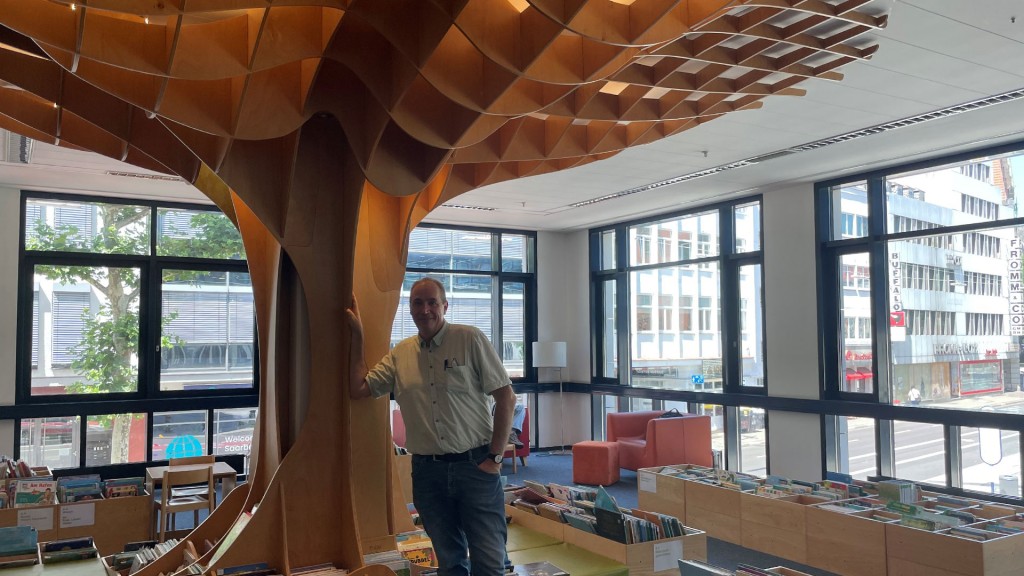 Neuer Leiter Volker Fritz von der Stadtbibliothek Saarbrücken