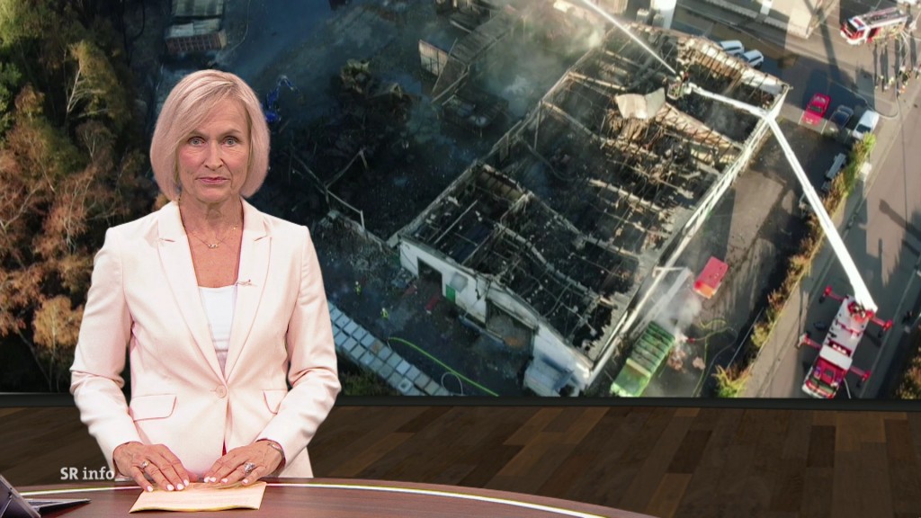 Foto: Verena Bisle im Studio 