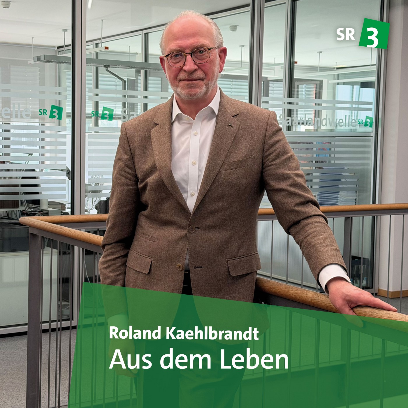 mit dem Sprachwissenschaftler Roland Kaehlbrandt
