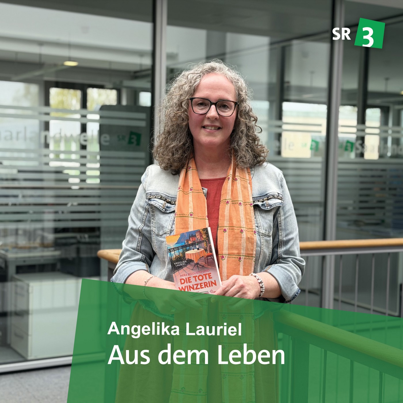 mit der Autorin und Übersetzerin Angelika Lauriel