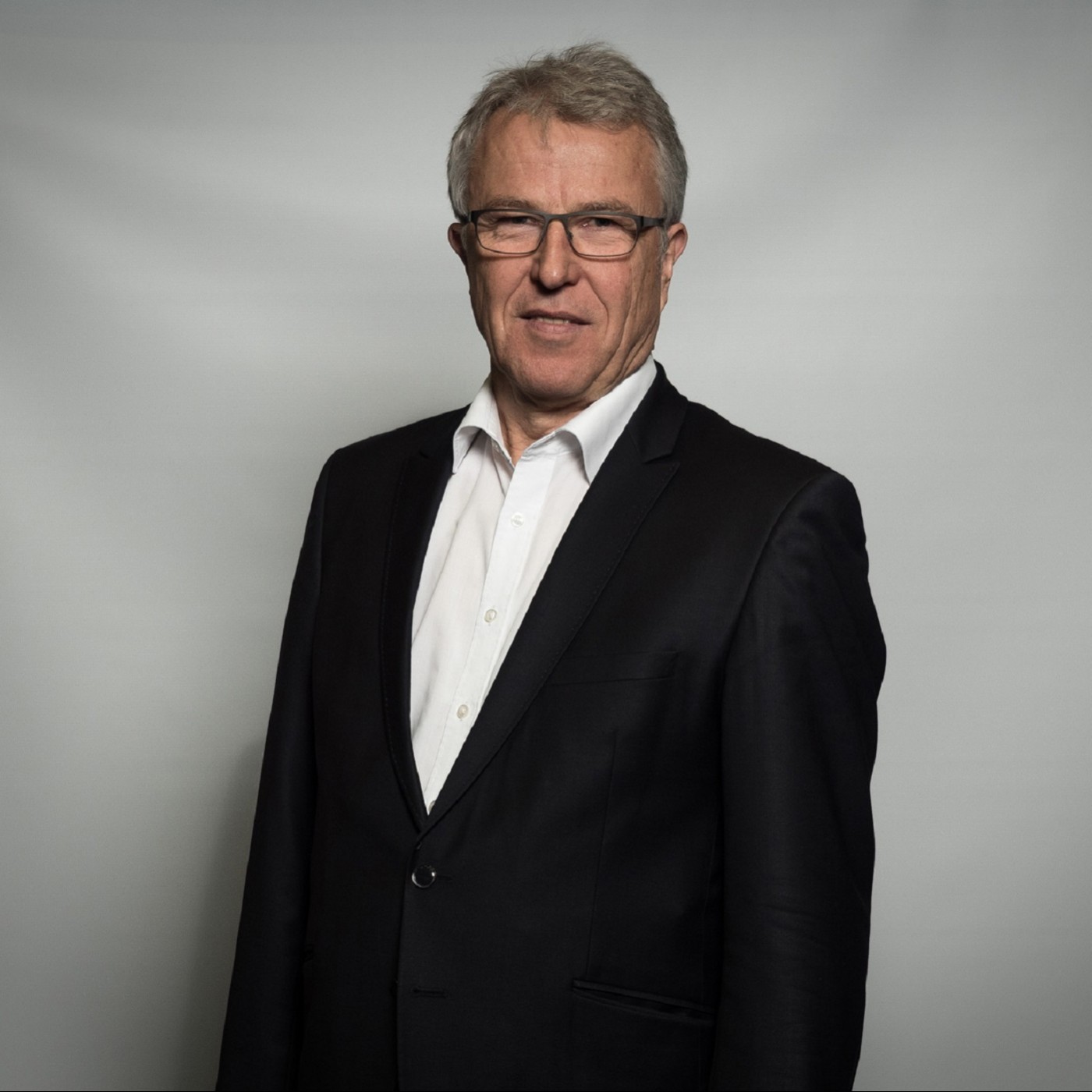 "Da ist jemand … annerschd" - Ein Gespräch mit Stefan Miller über das Saarland