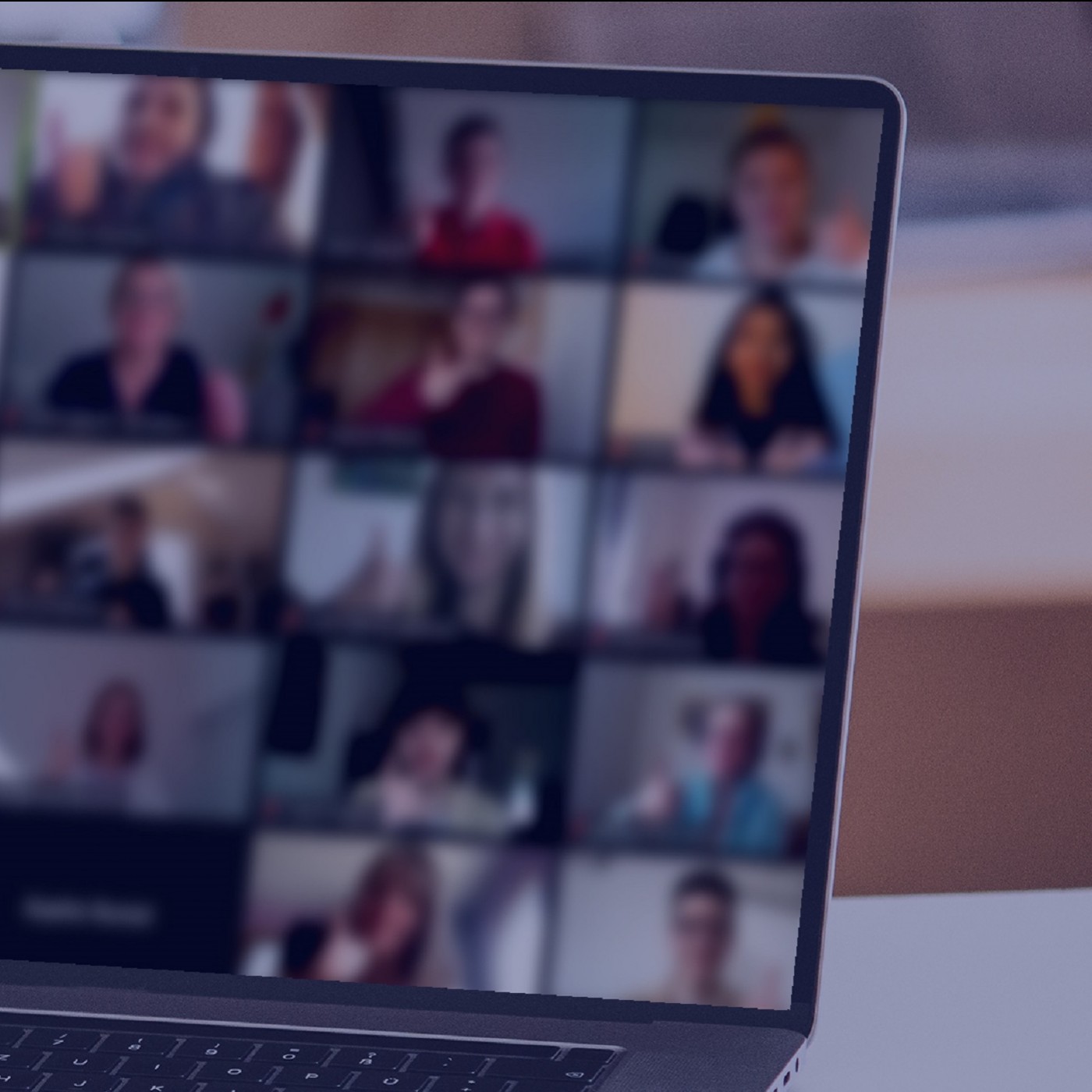 Anders arbeiten. Wie die Pandemie die Arbeitswelt verändert hat.