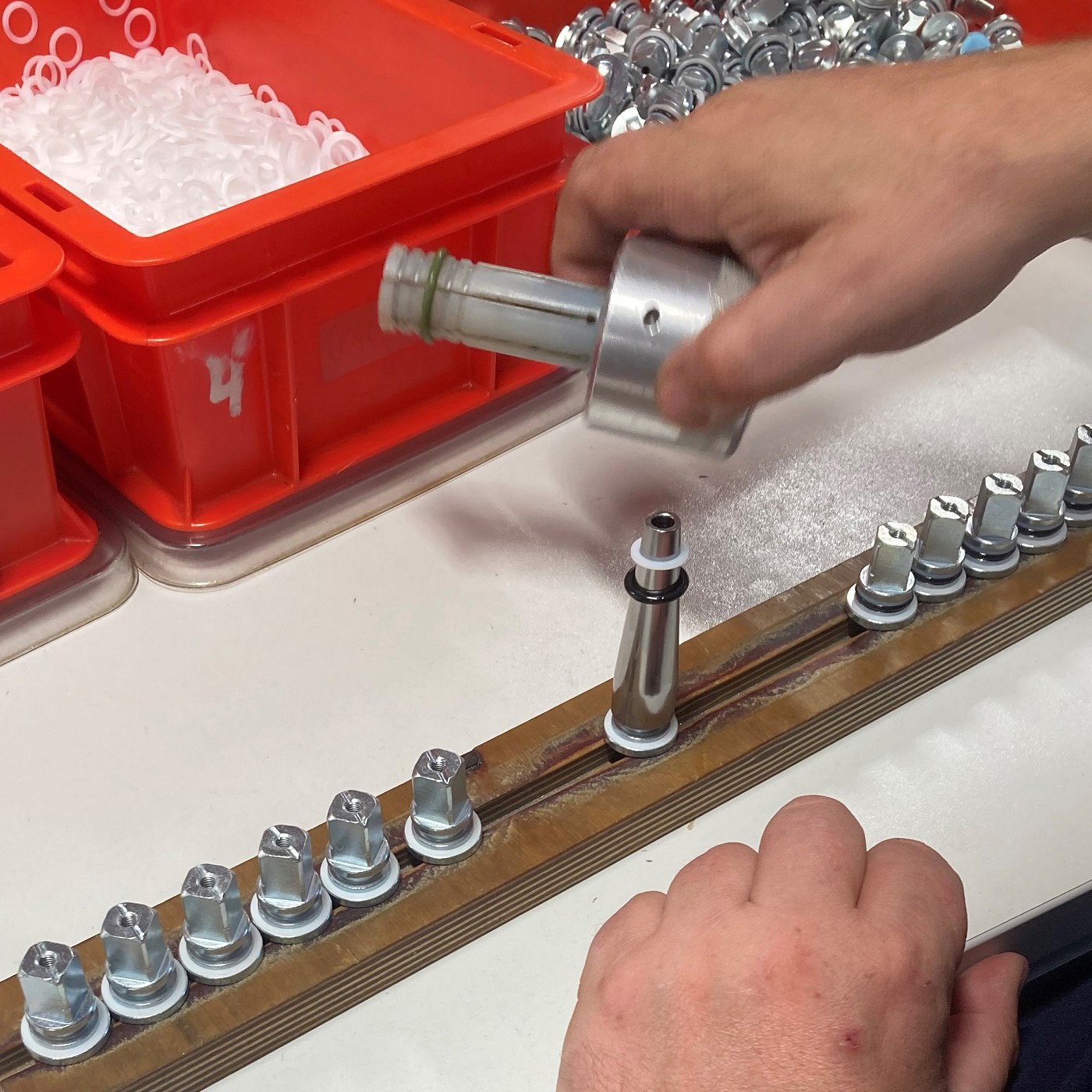 Montieren, Verpacken, Prüfen